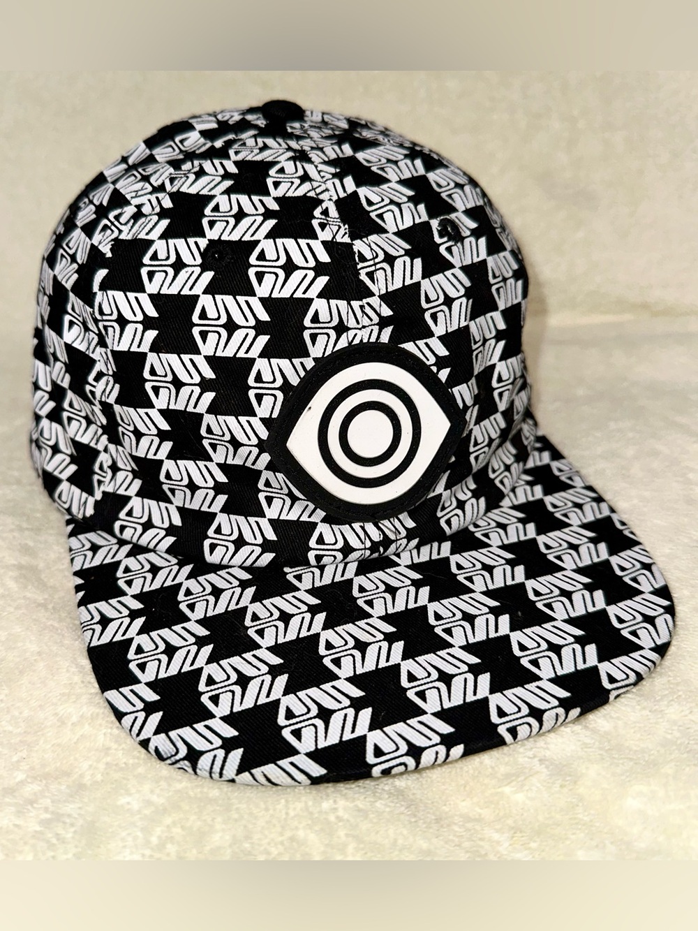 Insomniac Eye Logo Strapback Hat Black White Geometric Rave EDC Festival Cap